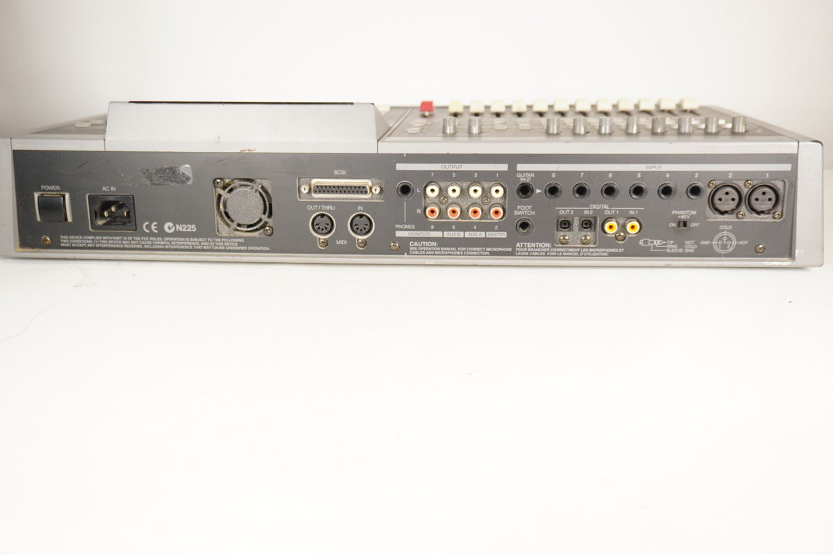 Roland VS-1880 24-Channel Digital Studio Workstation