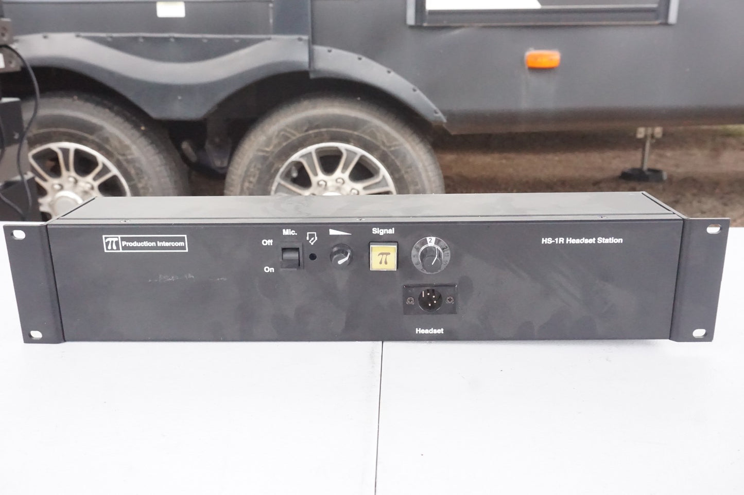Production Intercom Inc.  HS-1R Headset Station