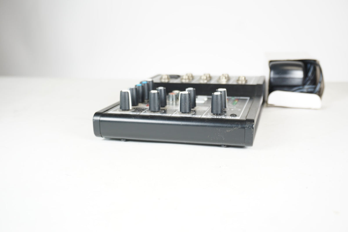 Mackie Mix5 5-Channel Compact Audio Mixer with Power Adapter Tested