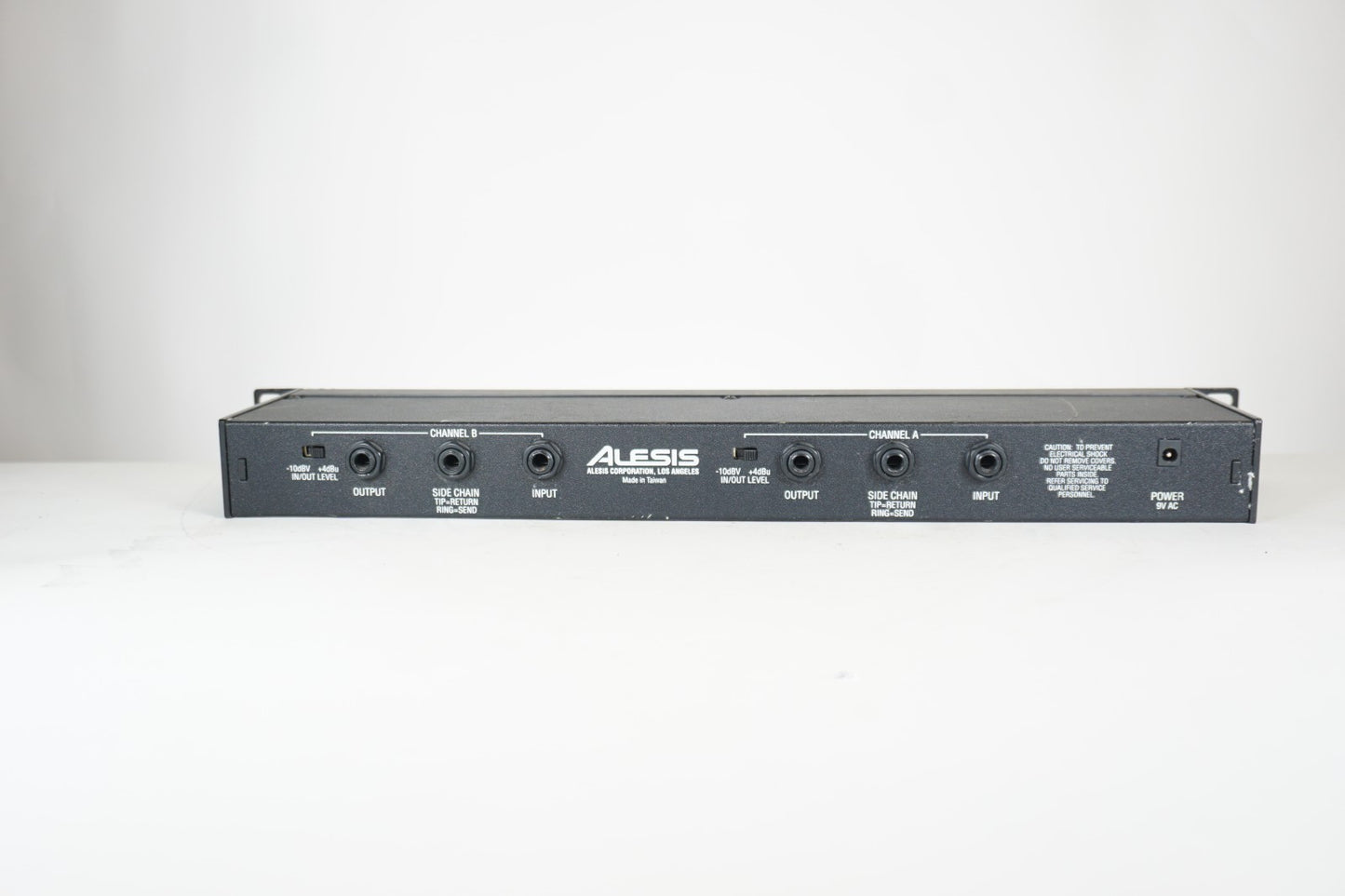 Alesis 3630 Compressor RMS/Peak Dual Channel Compressor Limiter with Gate