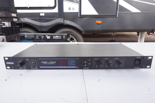 Yamaha REV100 - Digital Reverberator Effect Processor