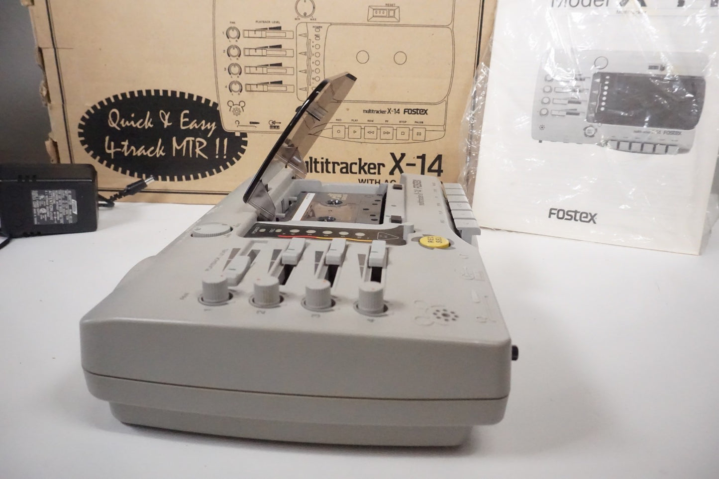 Fostex X-14 Multitracker 4-Track Built-in Mixer and Condenser Microphone