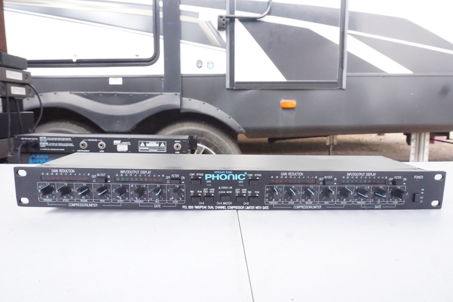 Phonic PCL 3200 Dual Channel Compressor - Black