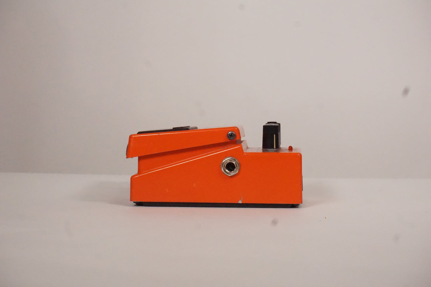 Boss MD-2 Mega Distortion Pedal