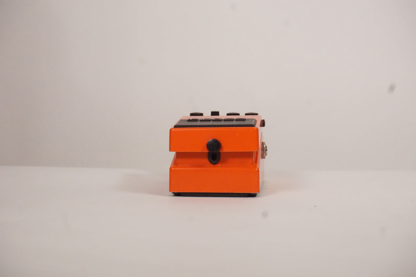 Boss MD-2 Mega Distortion Pedal
