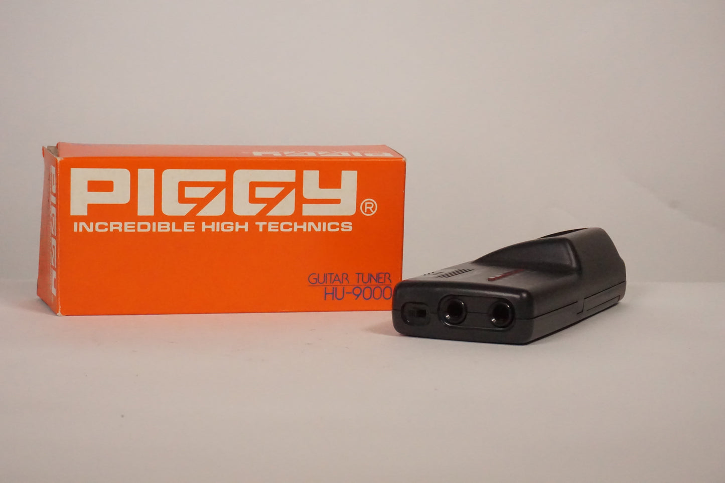 Piggy HU-9000 Micon Guitar Tuner