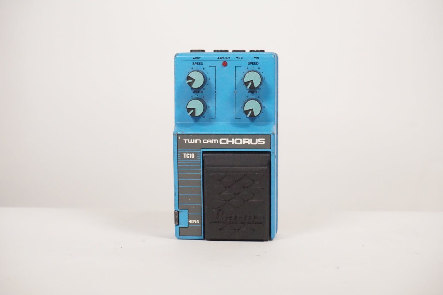 Ibanez Twin Cam Chorus TC10