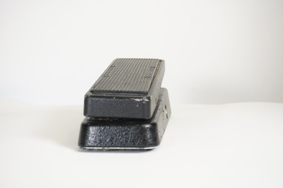 Dunlop GCB95 Original Cry Baby Wah - front view